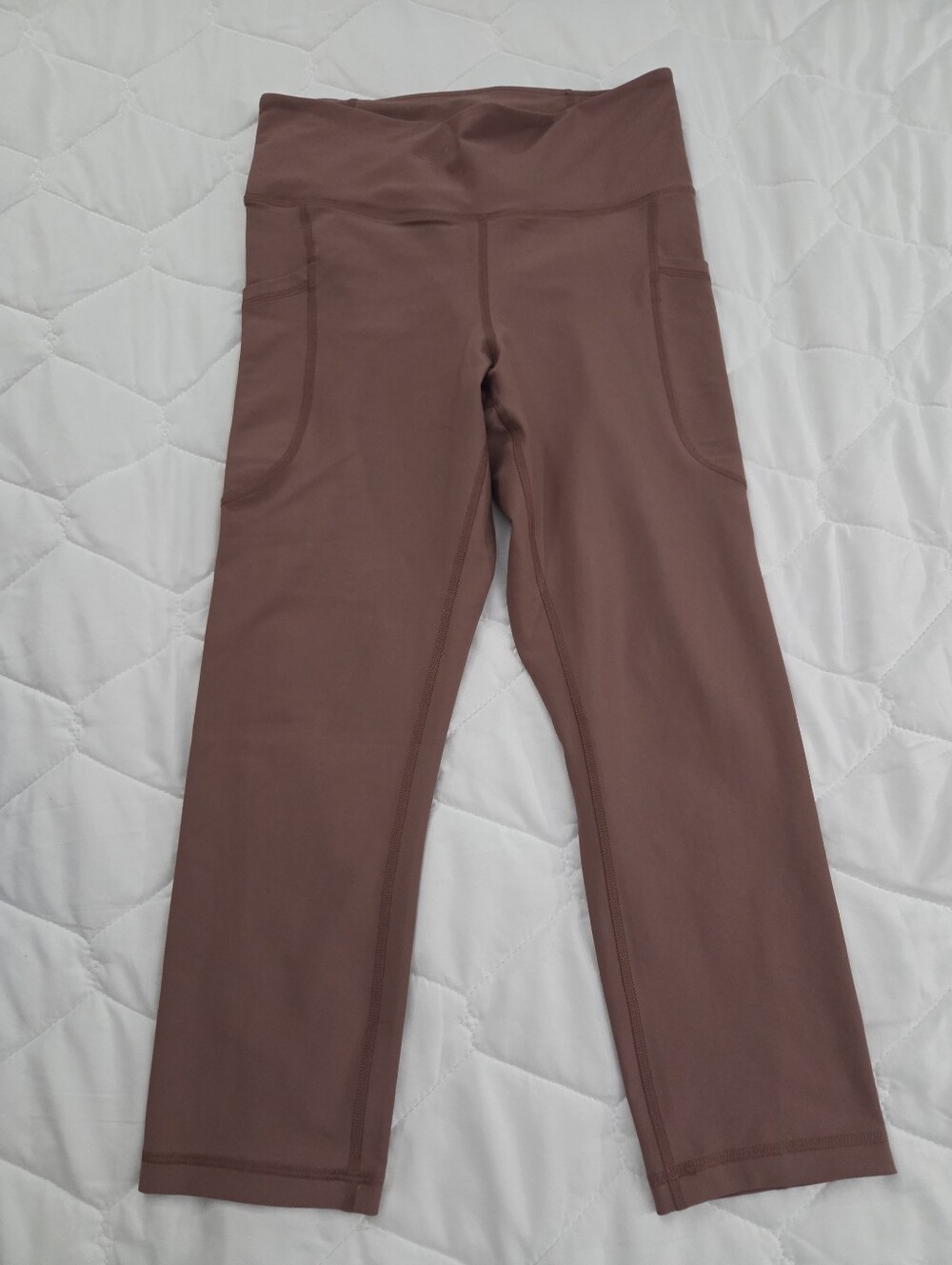 Old Navy High-Rise Active Leggings in Mauve